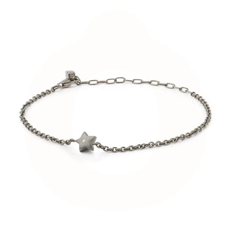 Wille Jewellery - Armbånd med stjerne og diamanter KA523